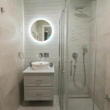 Romiru Rooms And Studio Apartment Split Exterior foto